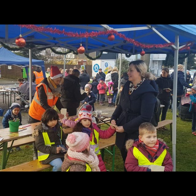 Weinachtliche Aktionen des Initiativkreises