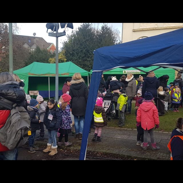 Weinachtliche Aktionen des Initiativkreises